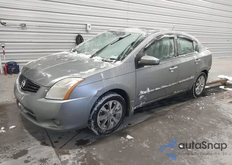 2011 Nissan Sentra 2.0Sl z USA, uszkodzony, nr VIN 3N1AB6AP1BL707257